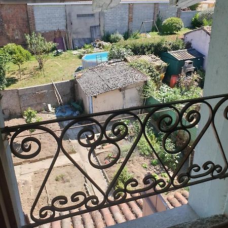 Ferienwohnung Petit Coin En Lomagne Pour La Nuit Beaumont-de-Lomagne Exterior foto